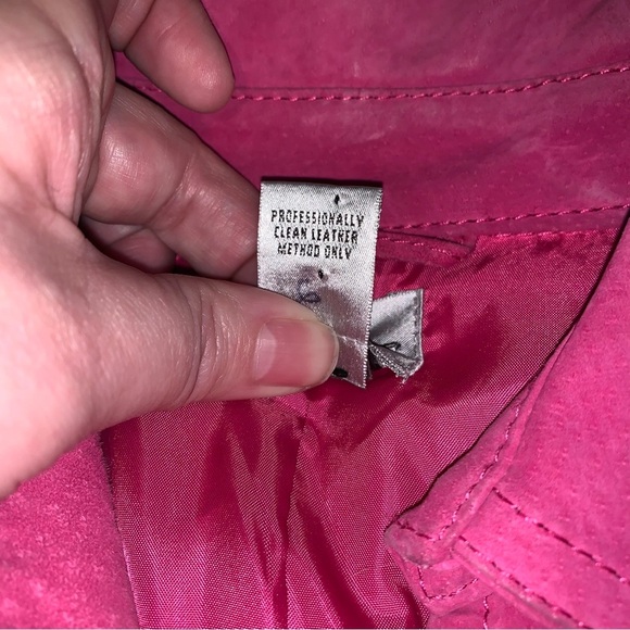 Chico's 1 Pink Leather Jacket with Relaxed Fit and Zip-Up Style - Picture 8 of 9